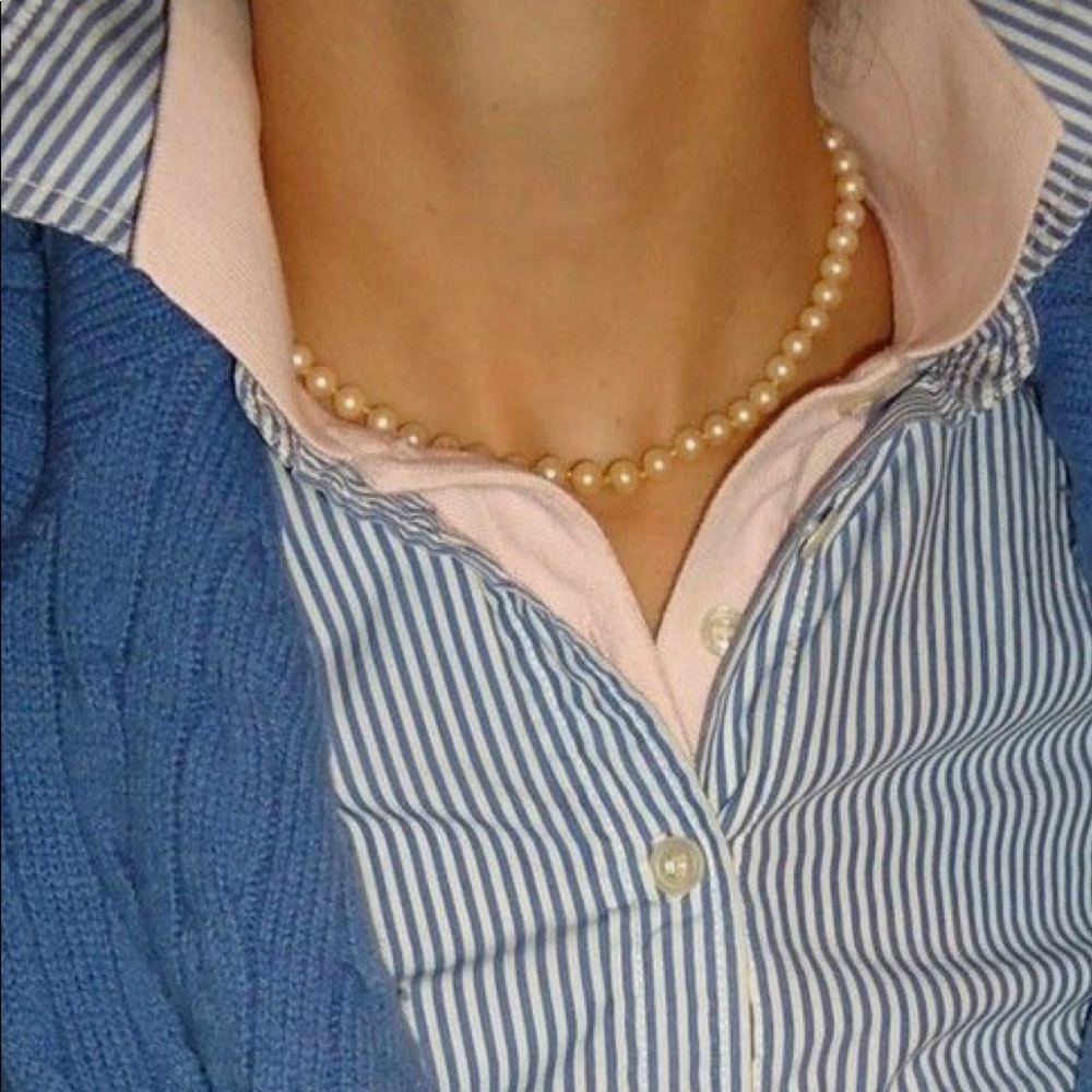 Meet your Posher, Rhea 😊 - Picture 2 of 6